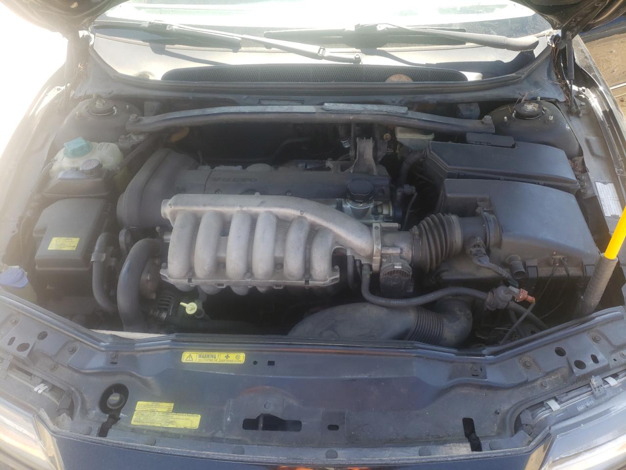Photo 7 from auction – 2003 VOLVO S80 with VIN YV1TS92D031314557