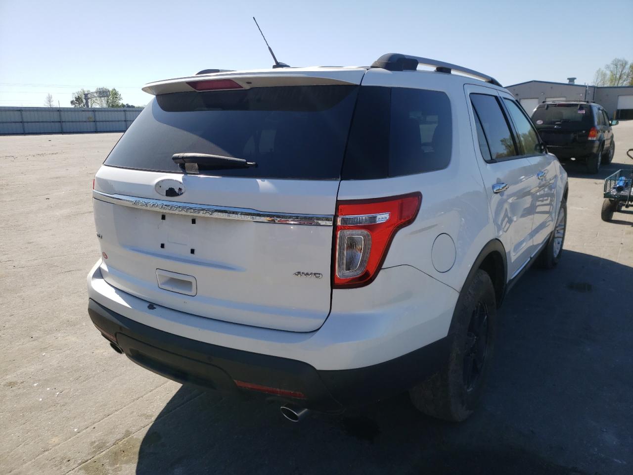 Photo 4 from auction – 2012 FORD EXPLORER X with VIN 1FMHK8D82CGA77486