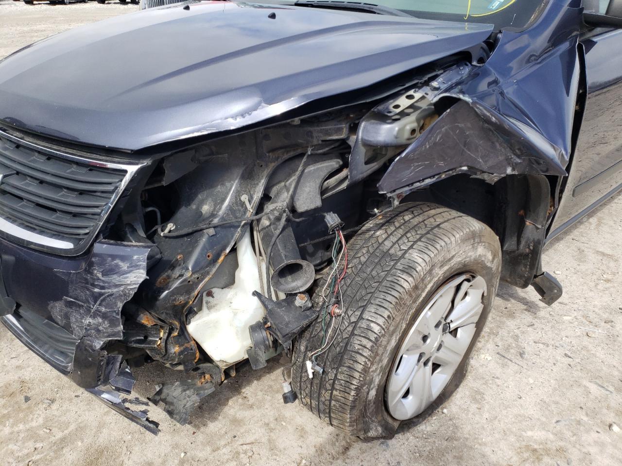 Photo 9 from auction – 2013 CHEVROLET TRAVERSE L with VIN 1GNKVFKD3DJ238137