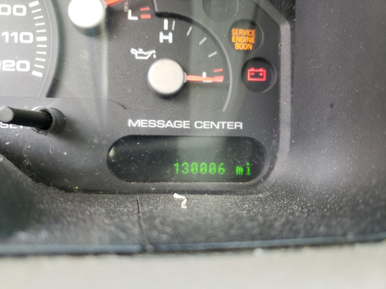 Photo 8 from auction – 2005 FORD EXPLORER L with VIN 1FMDU75W65UA37612