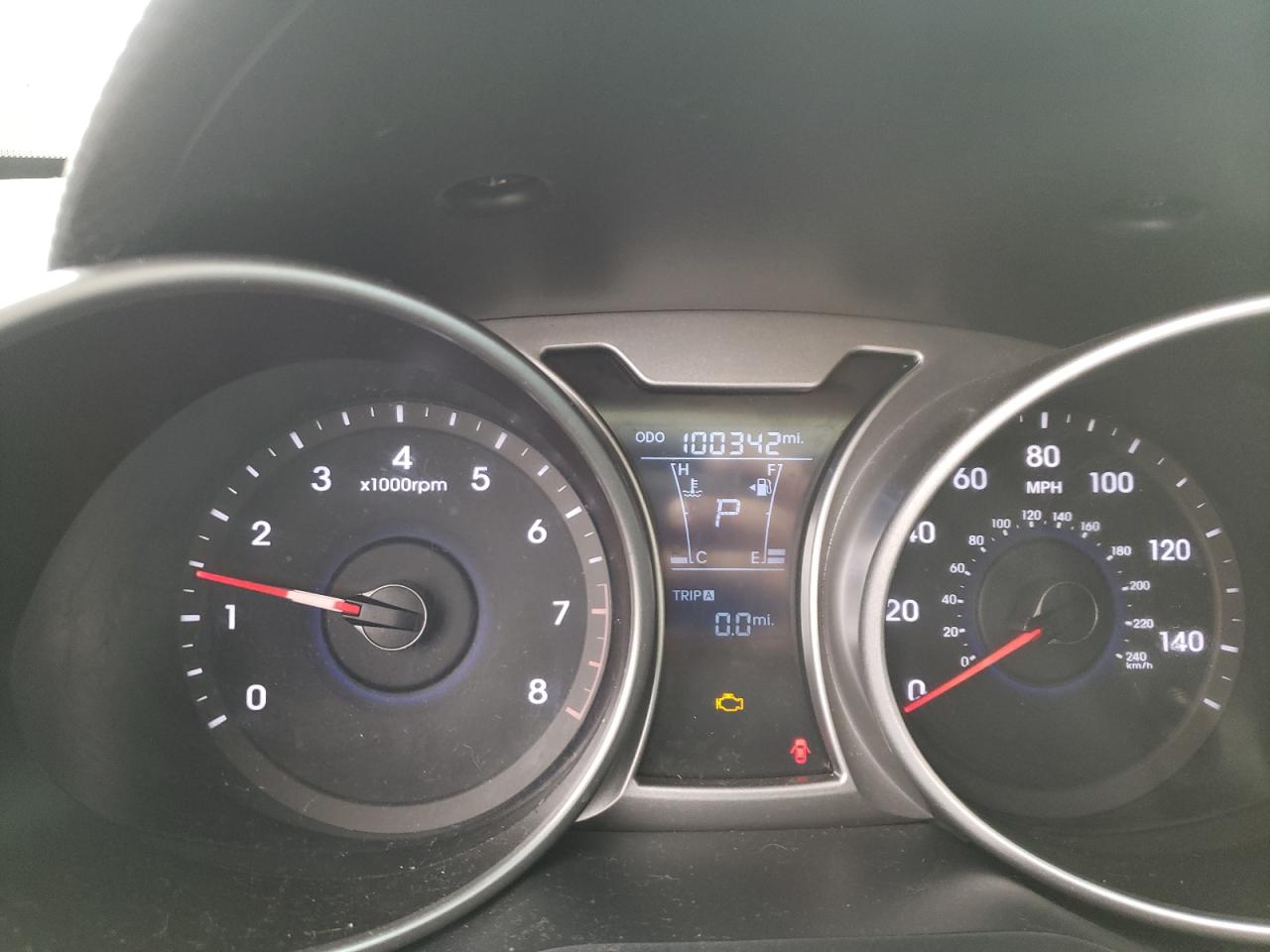 Photo 8 from auction – 2014 HYUNDAI VELOSTER with VIN KMHTC6AD9EU218264