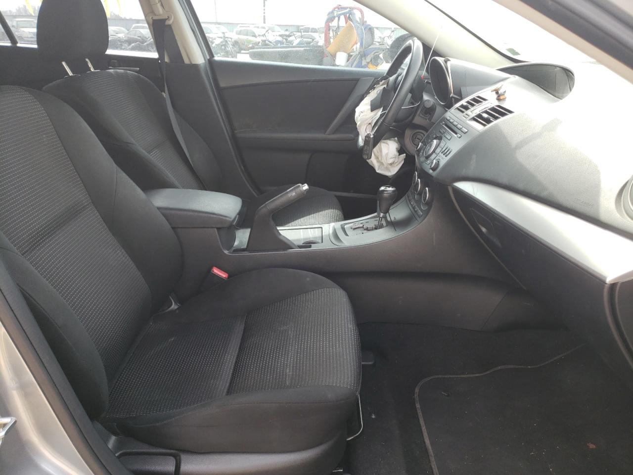 Photo 5 from auction – 2013 MAZDA 3 I with VIN JM1BL1LP3D1790960