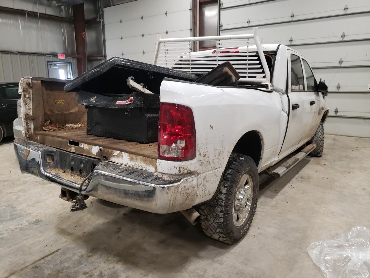 Photo 4 from auction – 2018 RAM 2500 ST with VIN 3C6UR5CJXJG388075