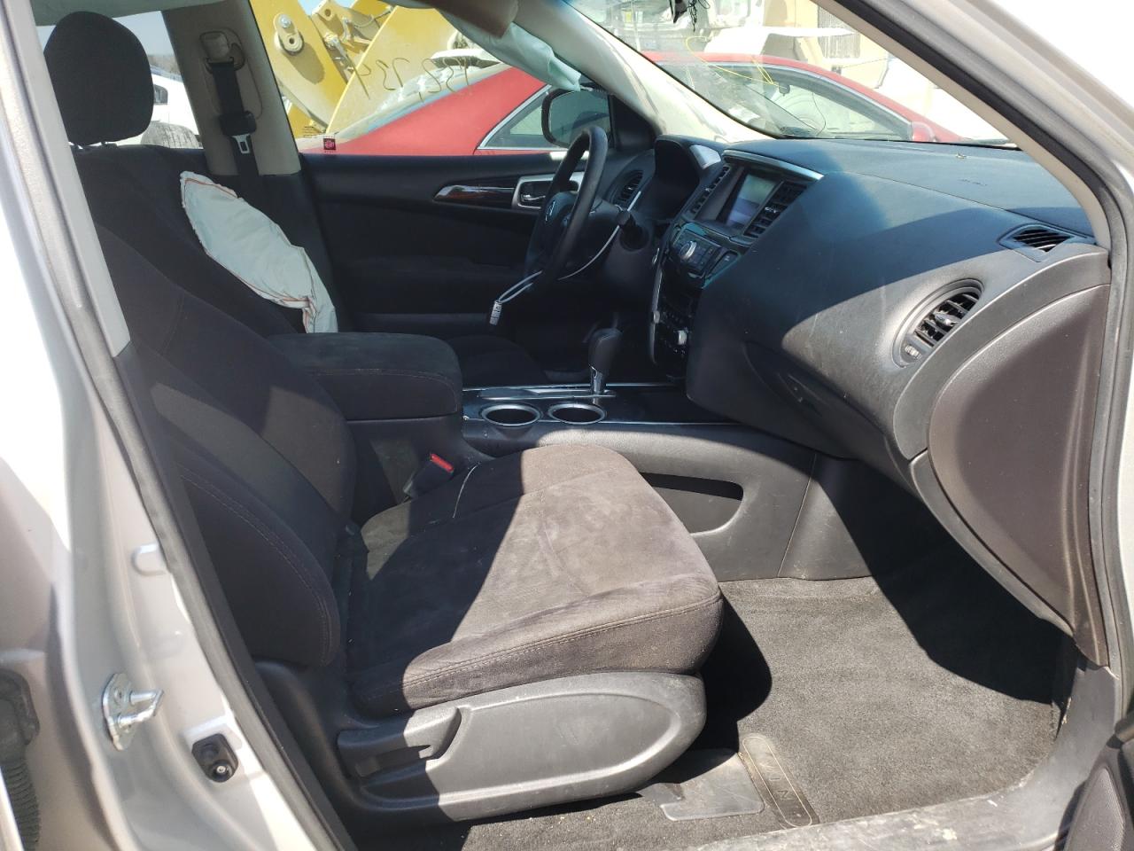 Photo 5 from auction – 2014 NISSAN PATHFINDER with VIN 5N1AR2MNXEC735999