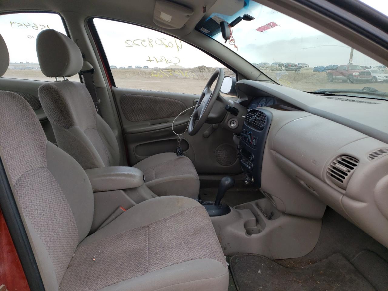 Photo 5 from auction – 2001 CHRYSLER NEON with VIN 1C3ES46C81D254000