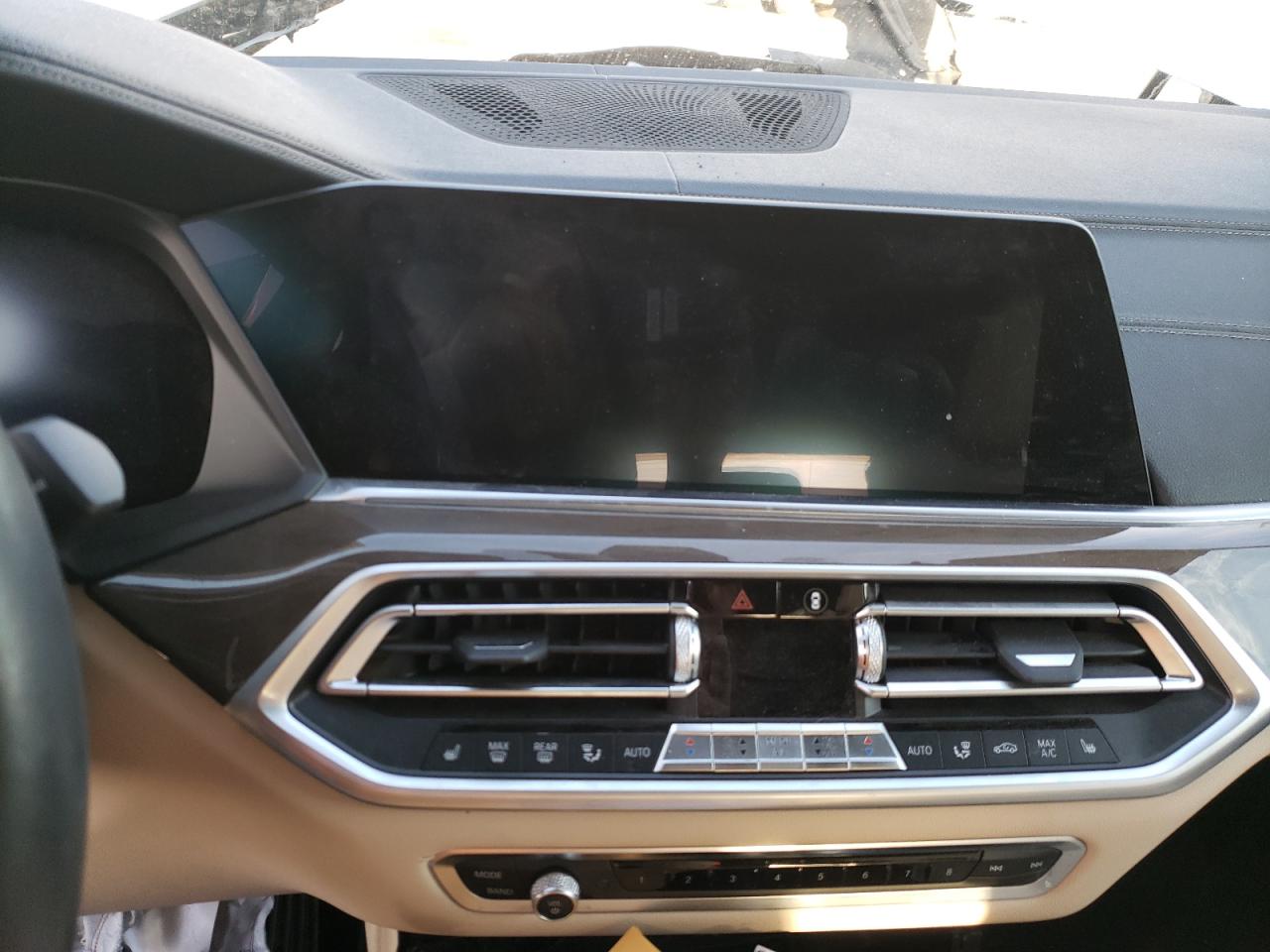 Photo 9 from auction – 2019 BMW X5 XDRIVE4 with VIN 5UXCR6C58KLL38520