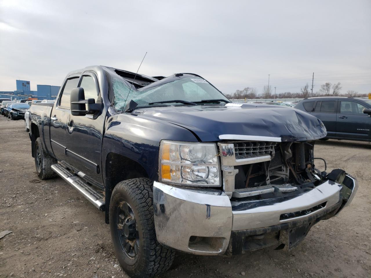 CHEVROLET SILVERADO 2009 with VIN 1GCHK63KX9F130729 - Photo from auction