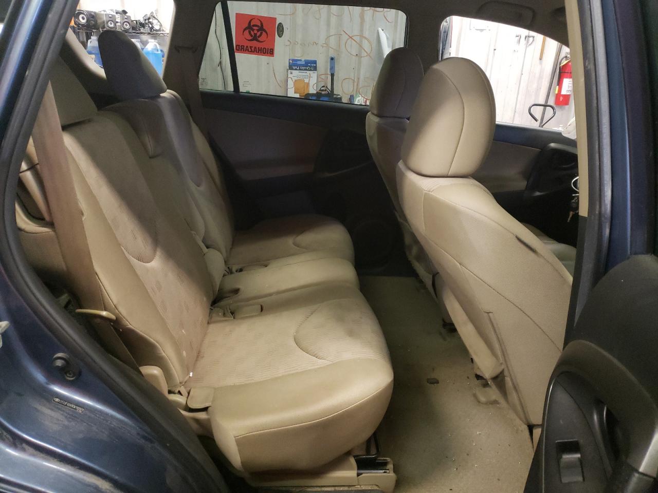 Photo 6 from auction – 2012 TOYOTA RAV4 with VIN 2T3JF4DV9CW192972