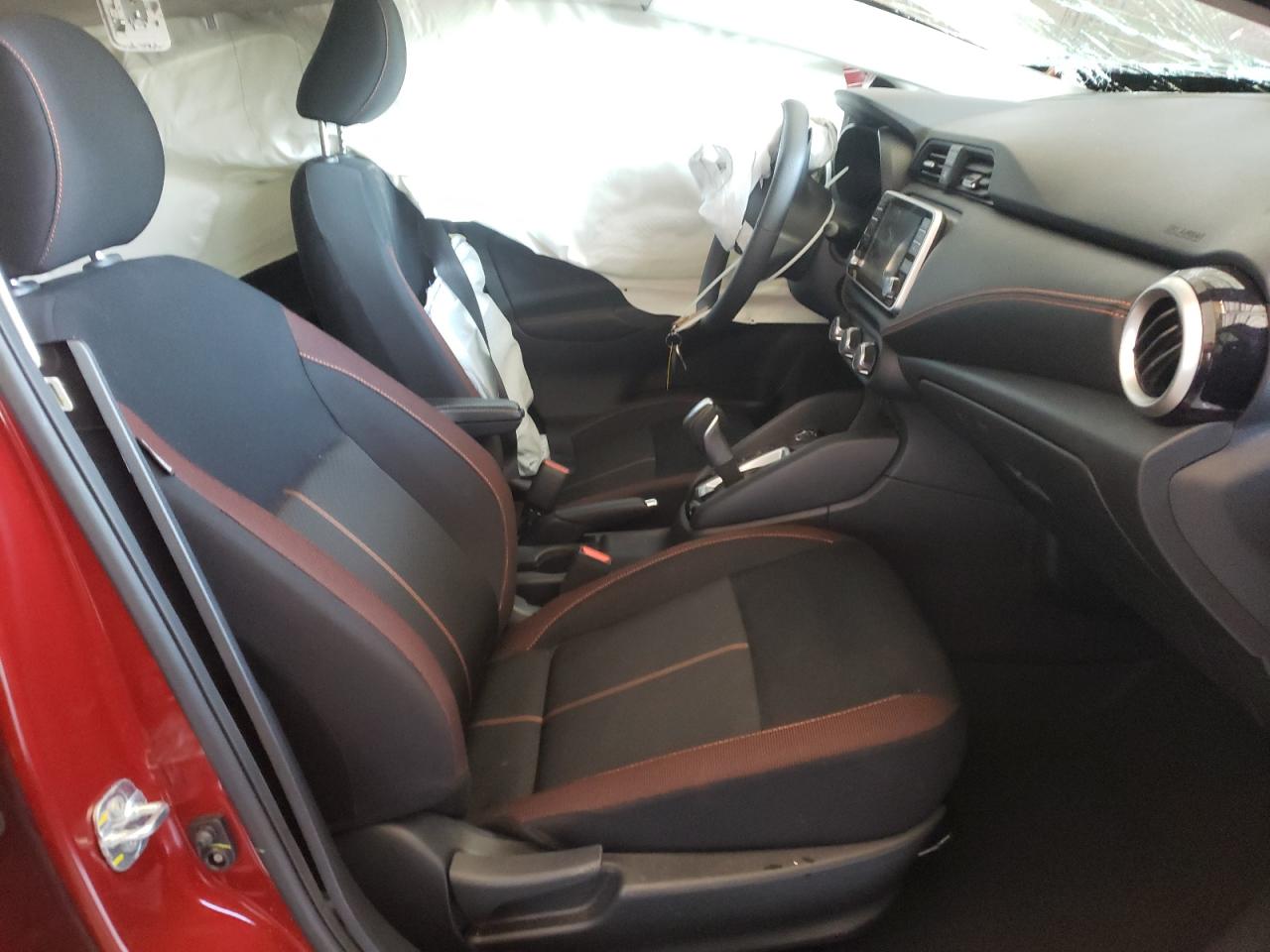 Photo 5 from auction – 2021 NISSAN VERSA SR with VIN 3N1CN8FV1ML893419