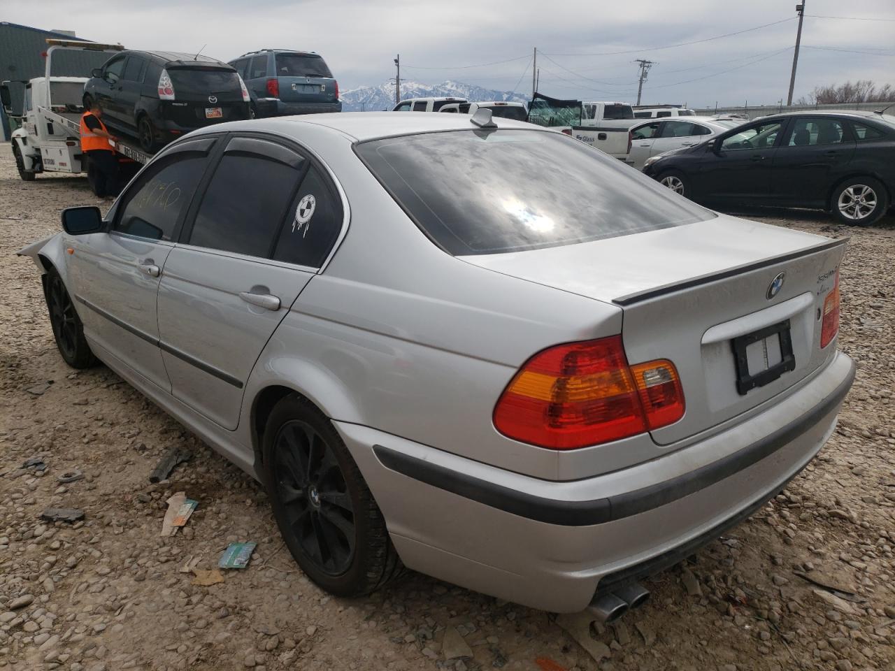 Photo 3 from auction – 2004 BMW 330 XI with VIN WBAEW53414PG11250