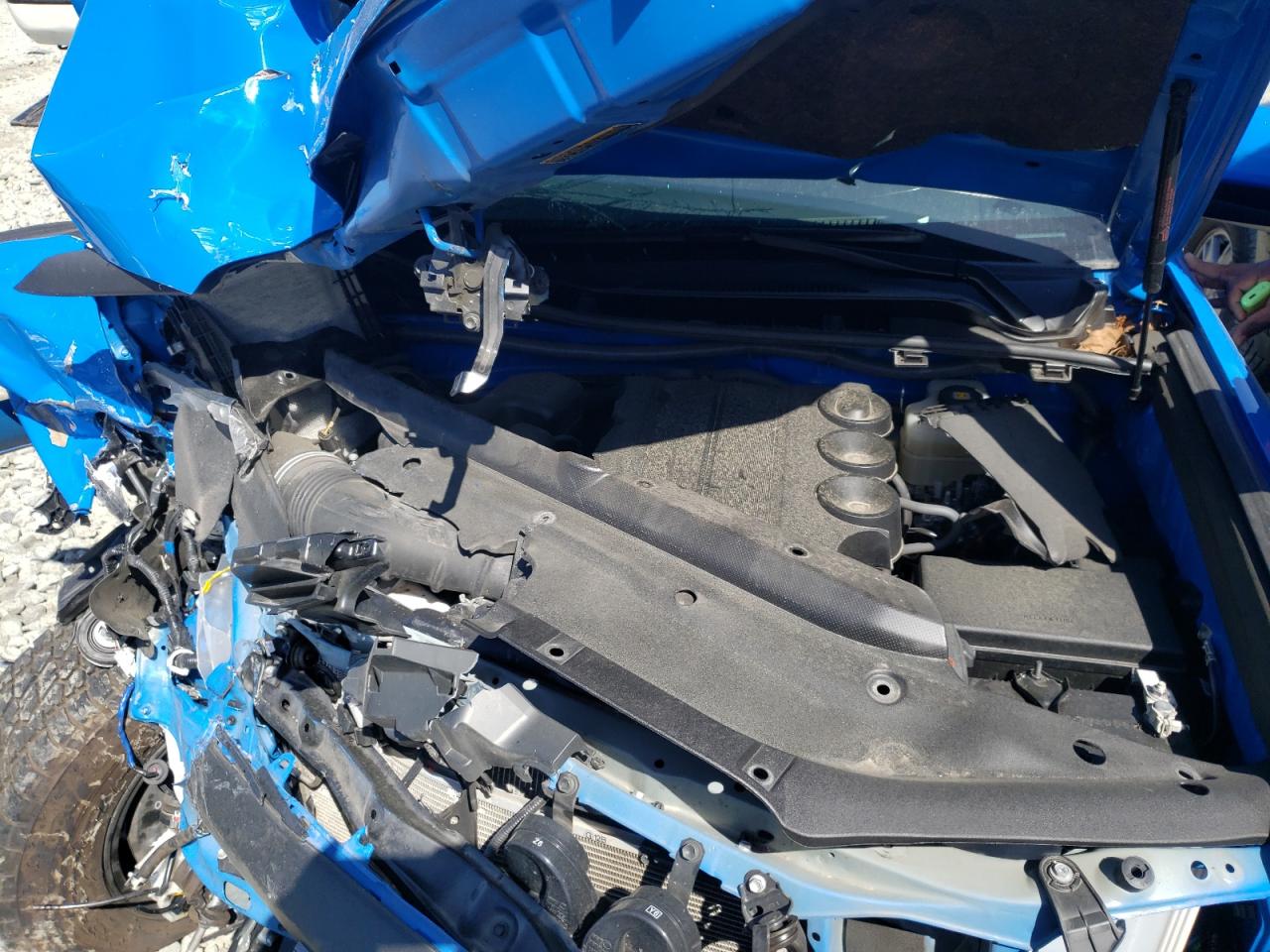 Photo 7 from auction – 2019 TOYOTA 4RUNNER SR with VIN JTEBU5JR8K5654771