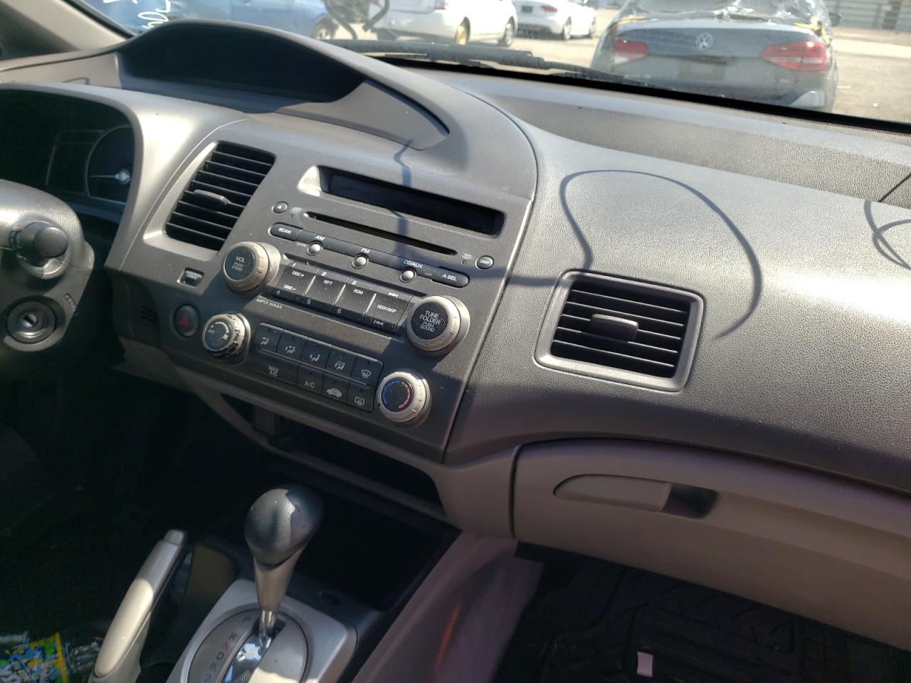 Photo 9 from auction – 2007 HONDA CIVIC LX with VIN 1HGFA16567L048161