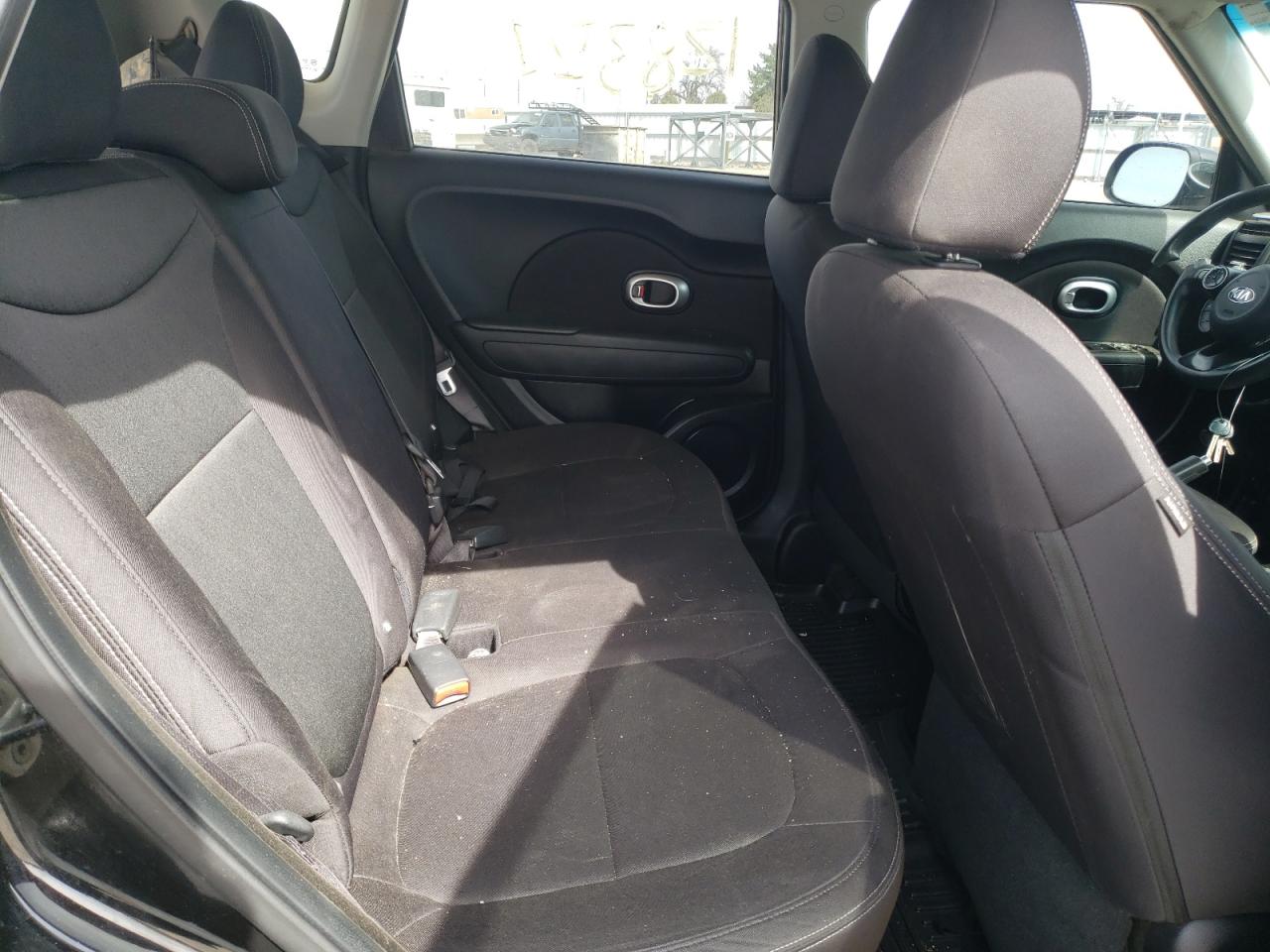 Photo 6 from auction – 2016 KIA SOUL with VIN KNDJN2A28G7828168