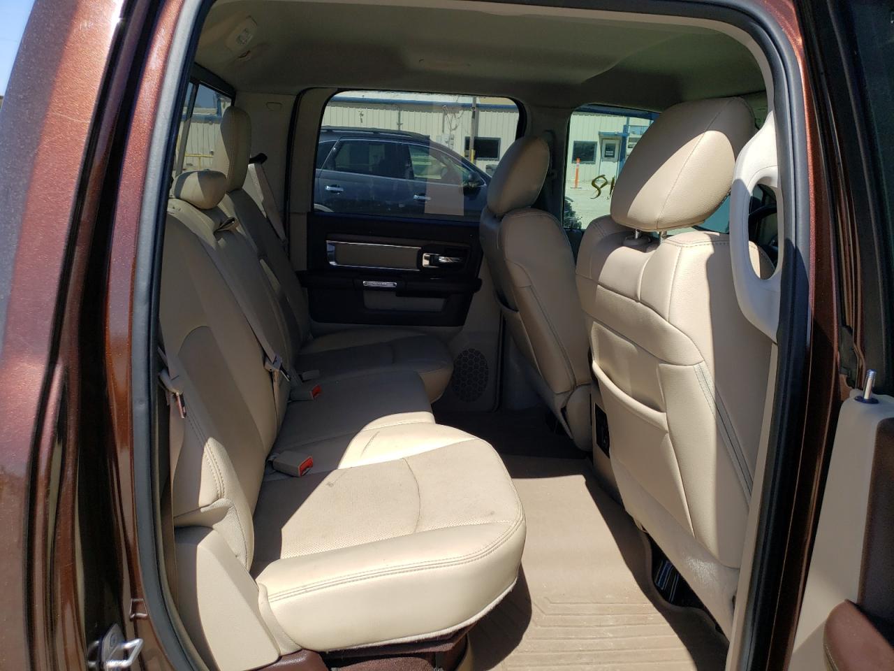 Photo 6 from auction – 2015 RAM 1500 LARAM with VIN 1C6RR6NT3FS729570