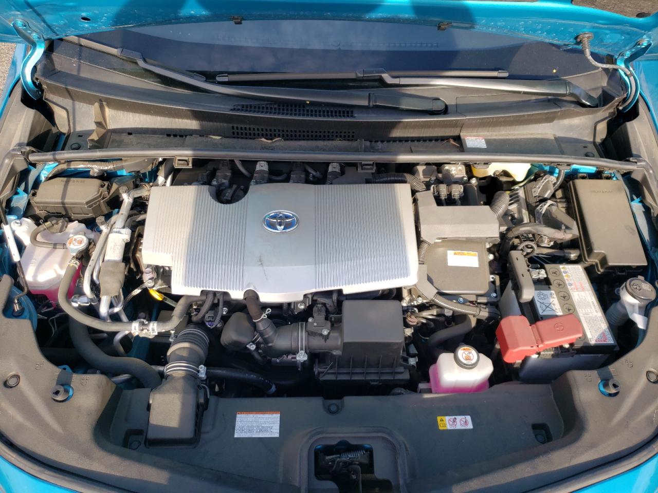 Photo 7 from auction – 2022 TOYOTA PRIUS PRIM with VIN JTDKAMFP7N3198776