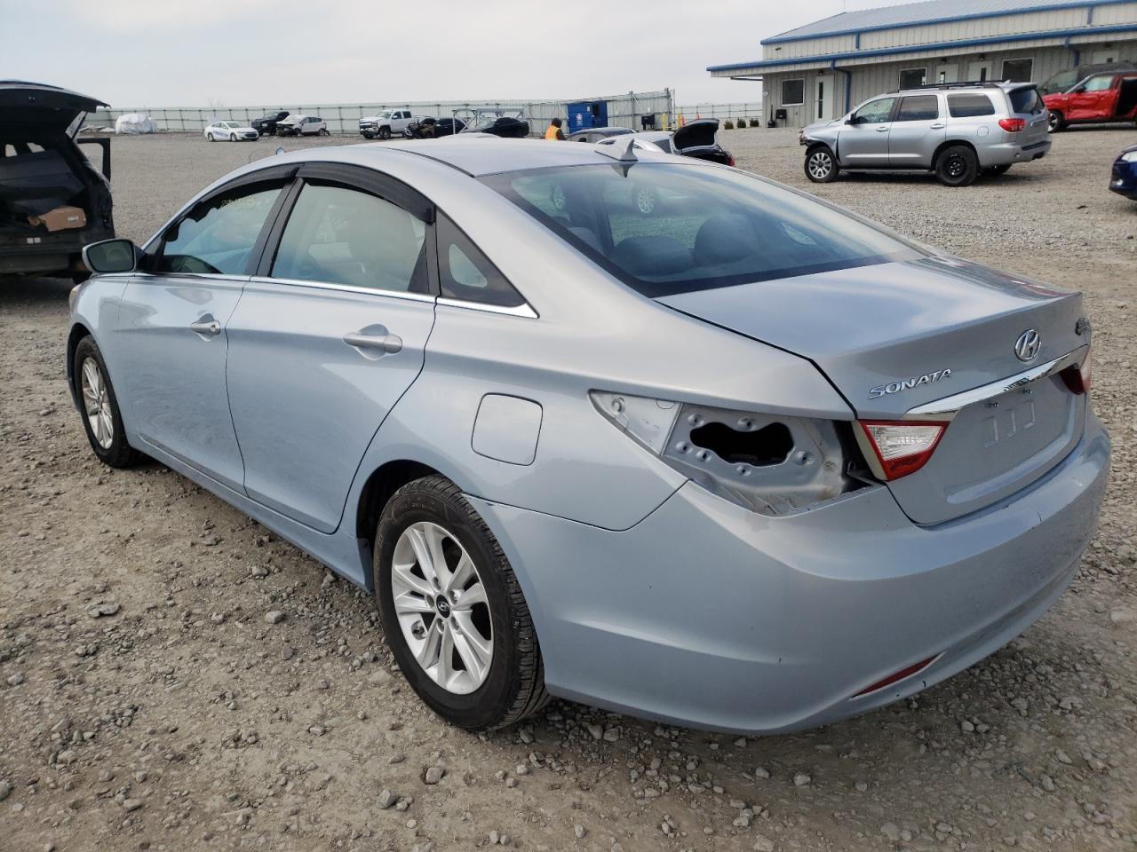 Photo 3 from auction – 2013 HYUNDAI SONATA GLS with VIN 5NPEB4AC2DH780334