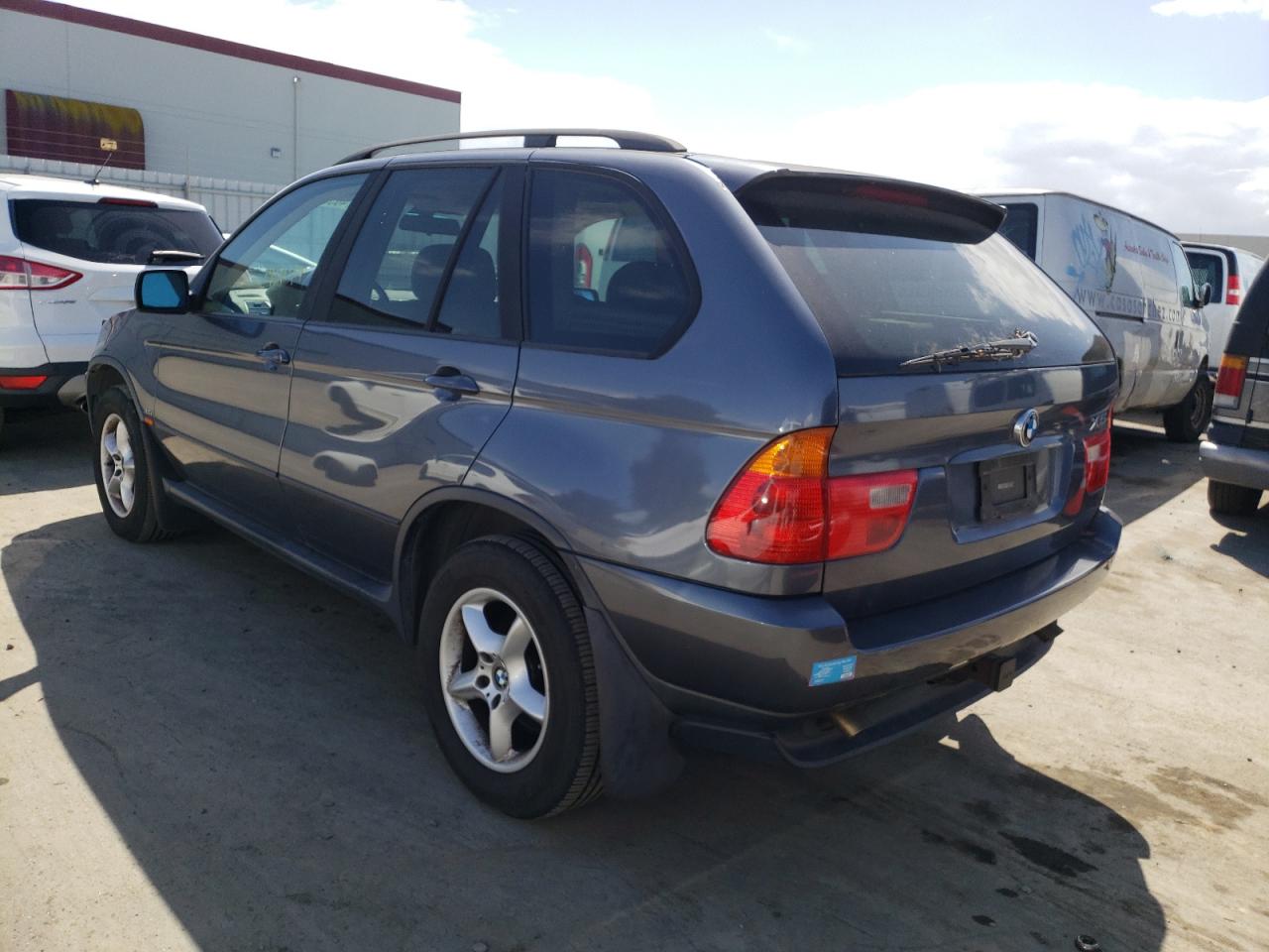 Photo 3 from auction – 2003 BMW X5 with VIN 5UXFA535X3LV99874