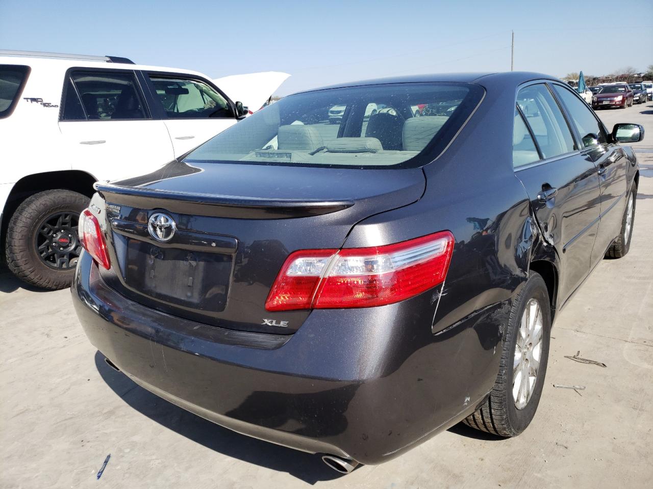 Photo 4 from auction – 2007 TOYOTA CAMRY LE with VIN JTNBK46K873007141