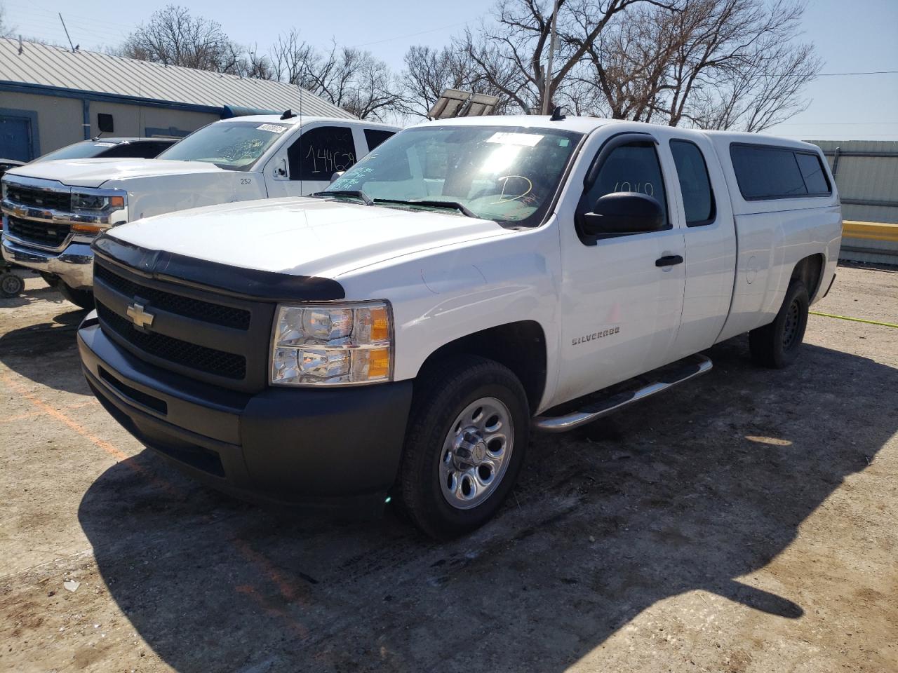 Photo 2 from auction – 2009 CHEVROLET SILVERADO with VIN 1GCEC19J29E164171