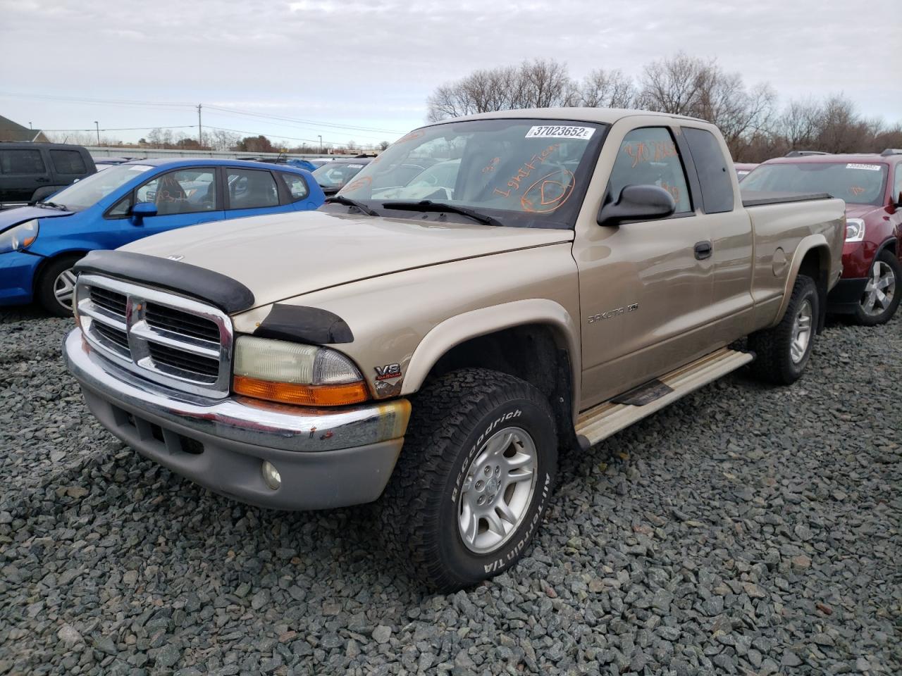 Photo 2 from auction – 2002 DODGE DAKOTA SLT with VIN 1B7GG42N42S697058