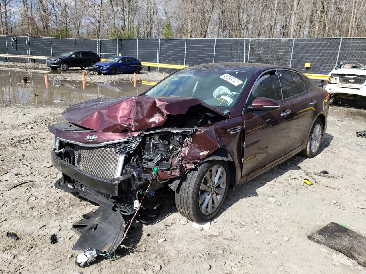 Photo 2 from auction – 2016 KIA OPTIMA EX with VIN 5XXGU4L31GG086864