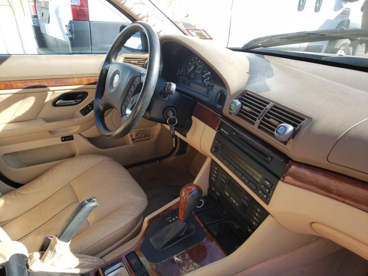 Photo 9 from auction – 2003 BMW 525 I AUTO with VIN WBADT434X3G028234
