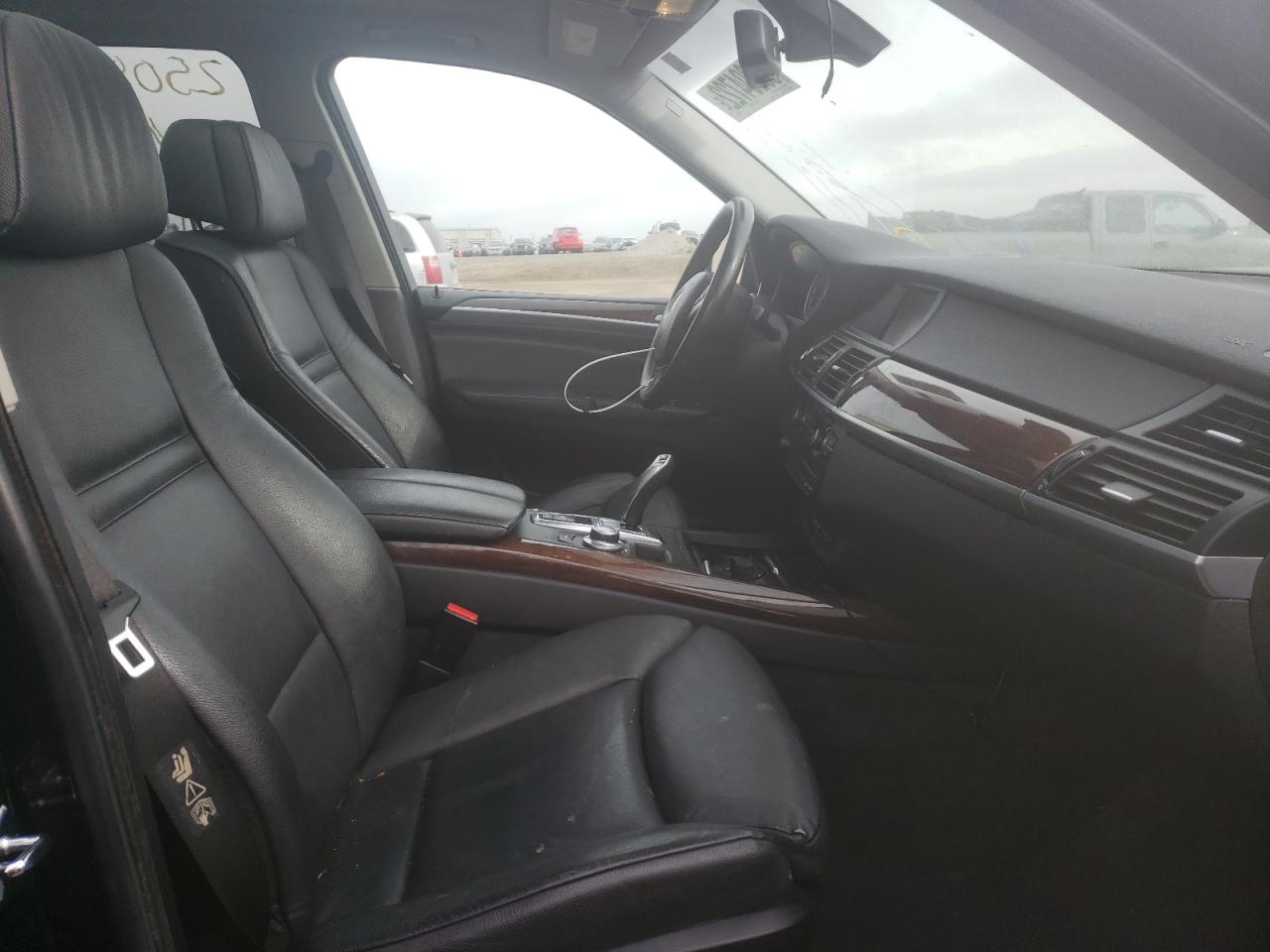 Photo 5 from auction – 2008 BMW X5 3.0I with VIN 5UXFE43528L024805