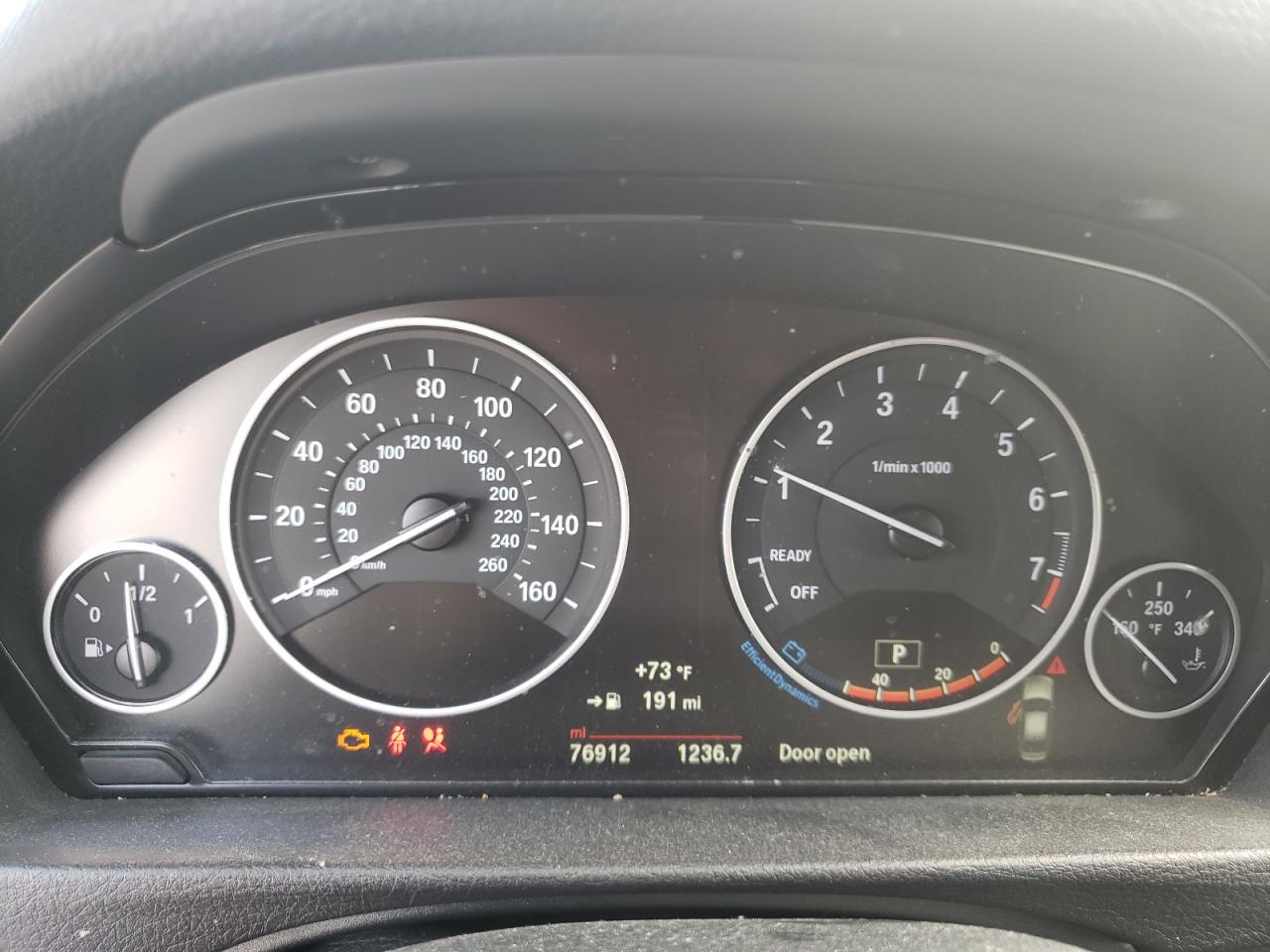 Photo 8 from auction – 2016 BMW 320 I with VIN WBA8E1G50GNU11646