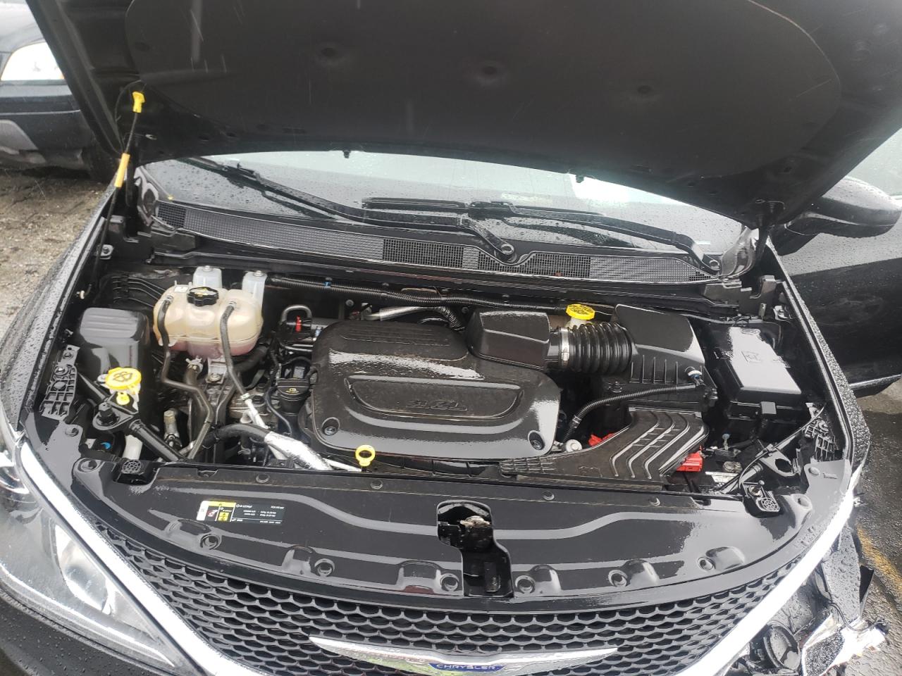 Photo 7 from auction – 2019 CHRYSLER PACIFICA T with VIN 2C4RC1BG3KR625807