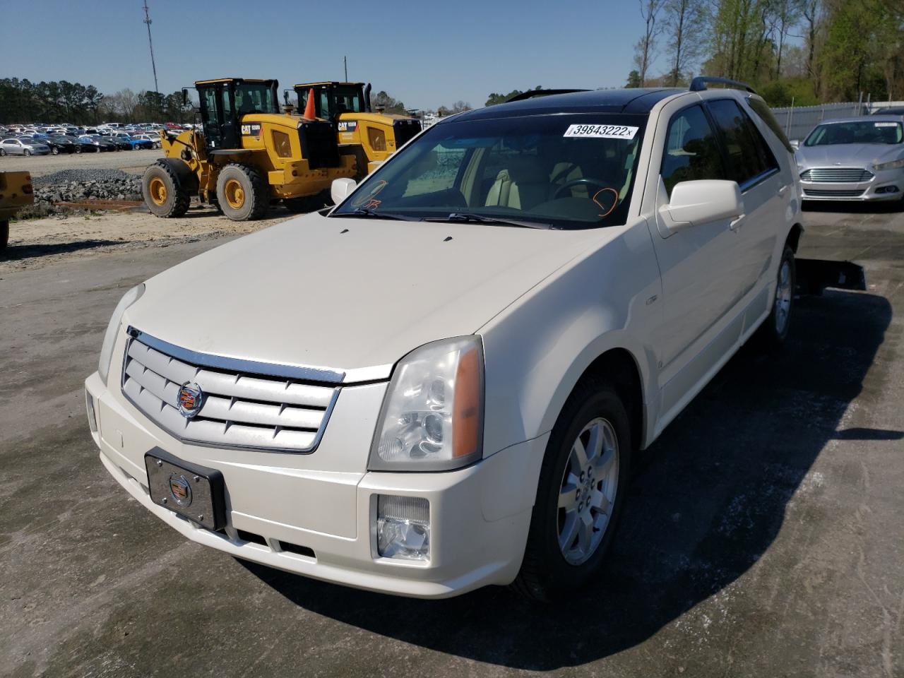 Photo 2 from auction – 2007 CADILLAC SRX with VIN 1GYEE637770125214