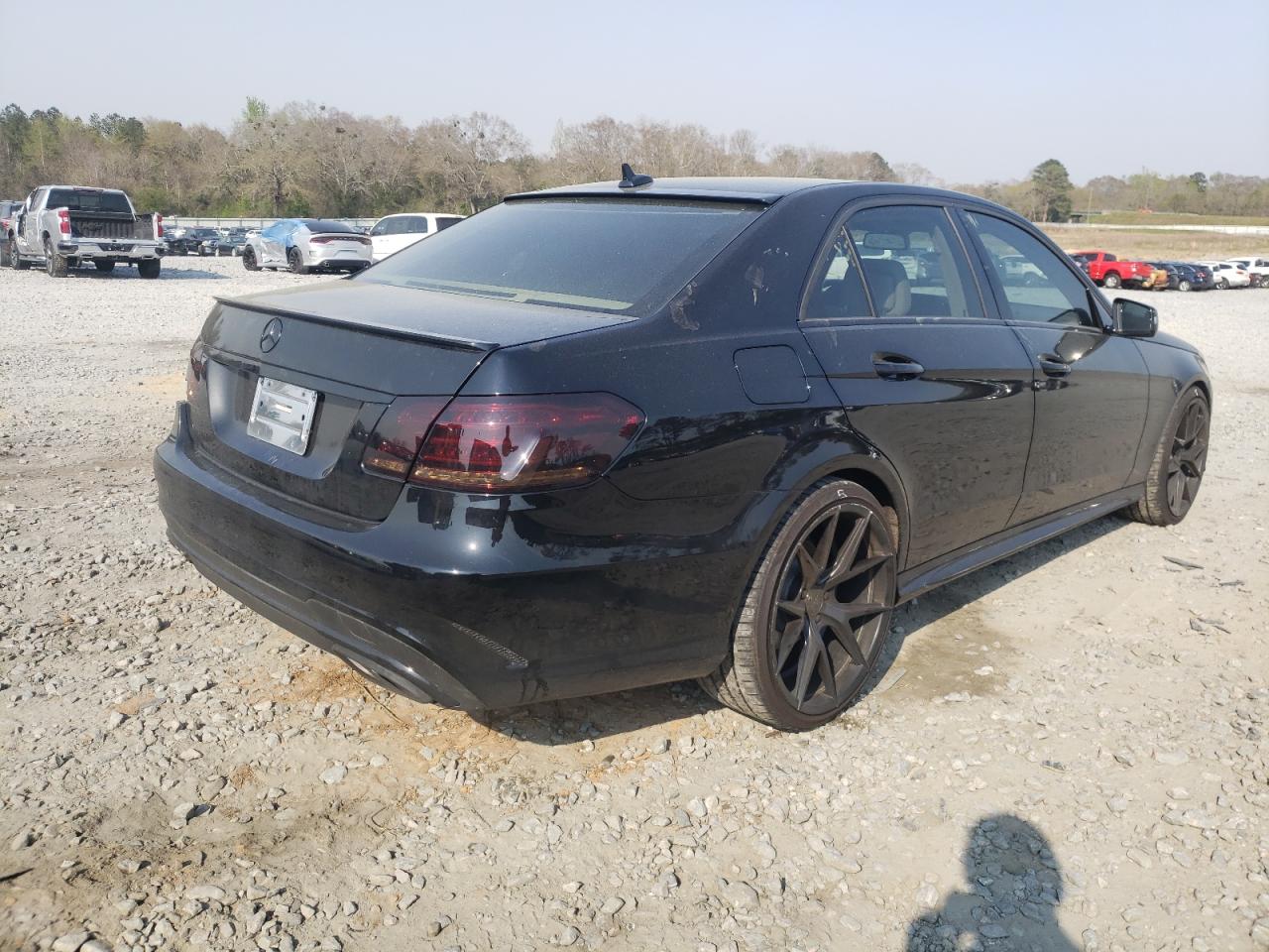 Photo 4 from auction – 2014 MERCEDES-BENZ E 350 with VIN WDDHF5KB3EA866134