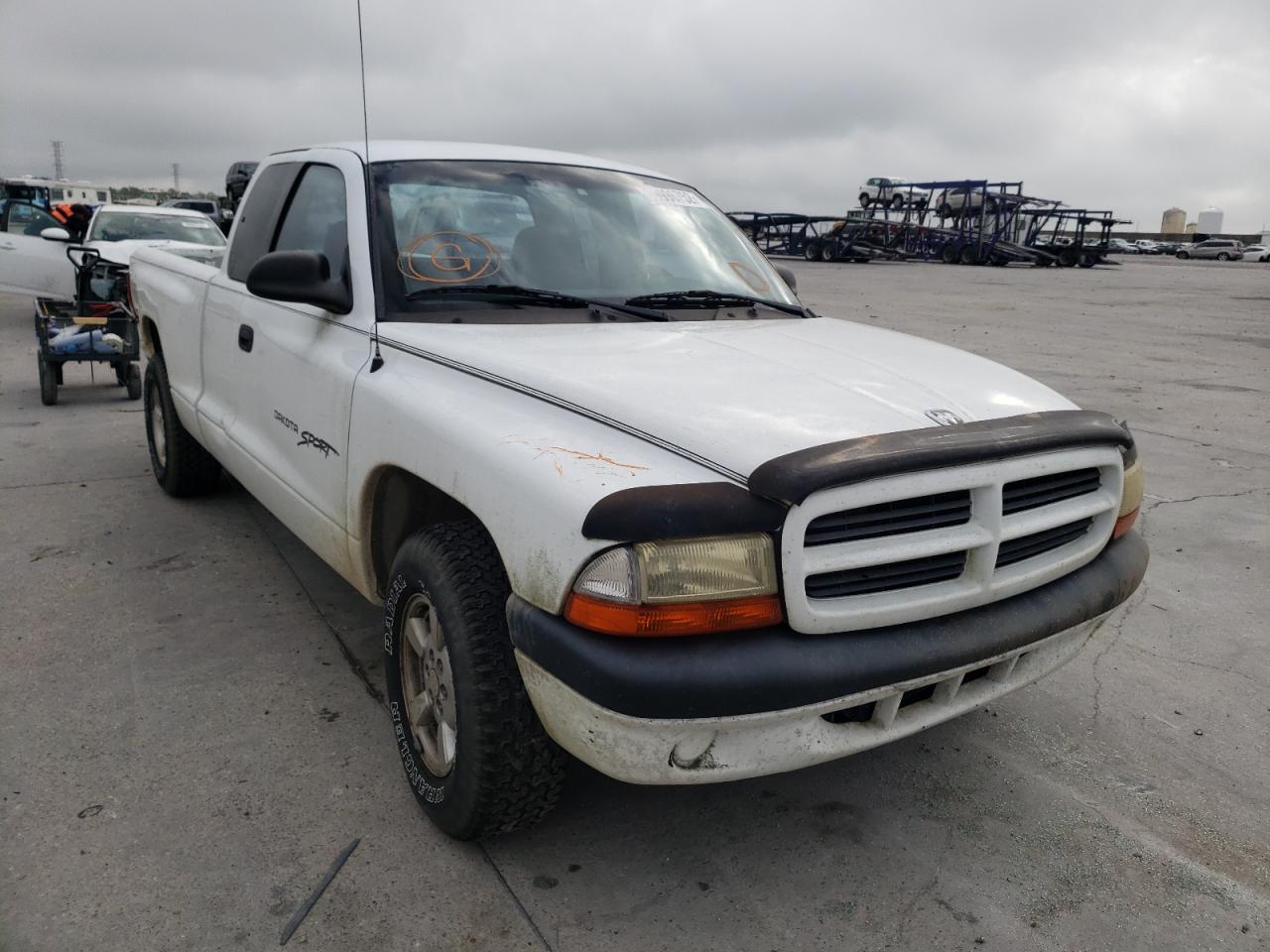 DODGE DAKOTA 2001 with VIN 1B7GL22XX1S165412 - Photo from auction