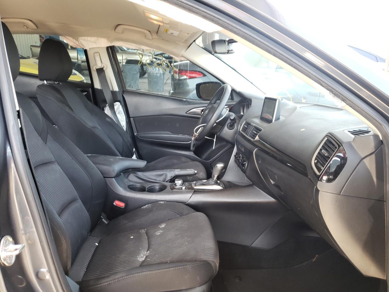 Photo 5 from auction – 2016 MAZDA 3 SPORT with VIN 3MZBM1K79GM288750