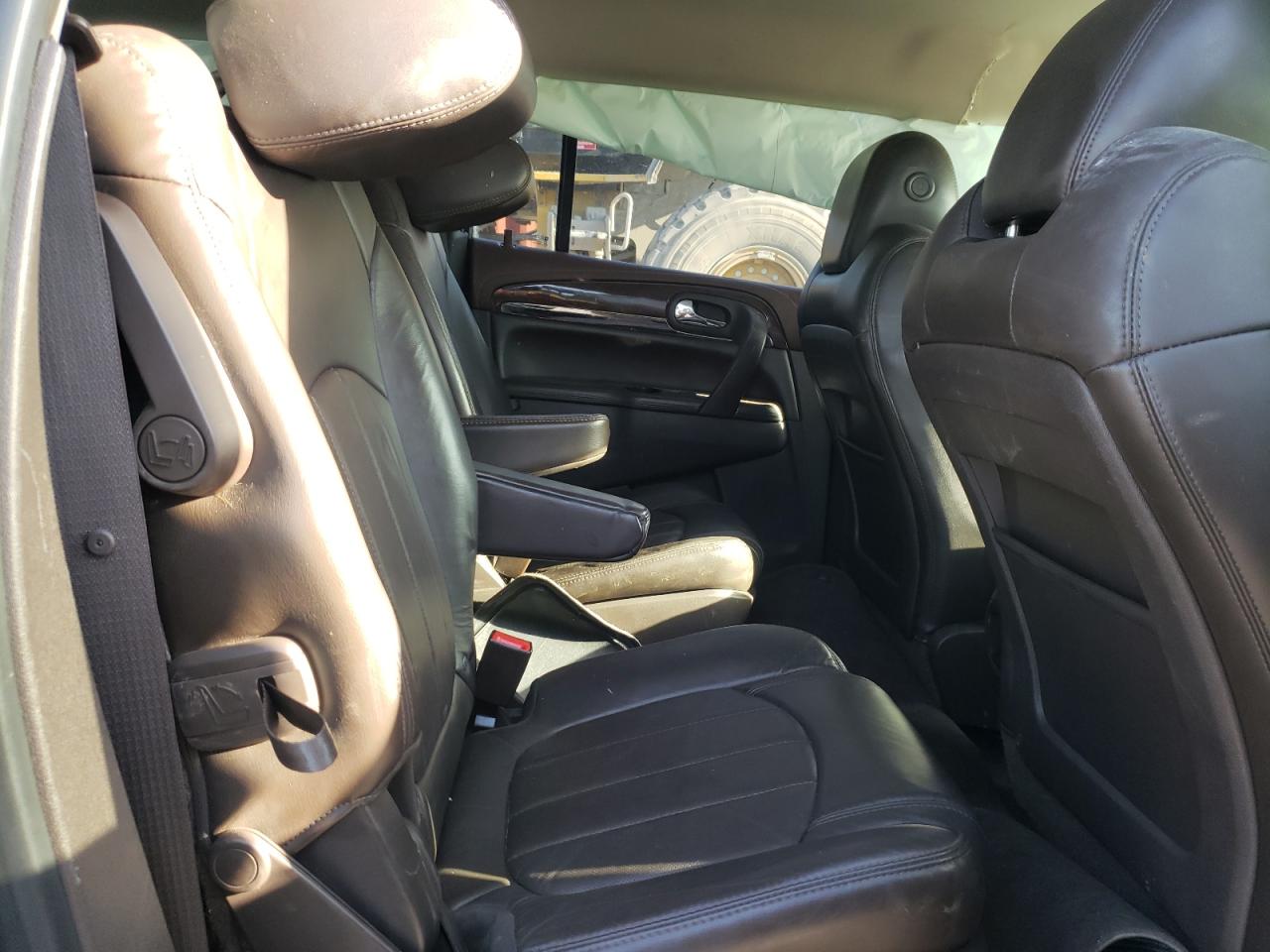 Photo 6 from auction – 2014 BUICK ENCLAVE with VIN 5GAKRBKD8EJ237980