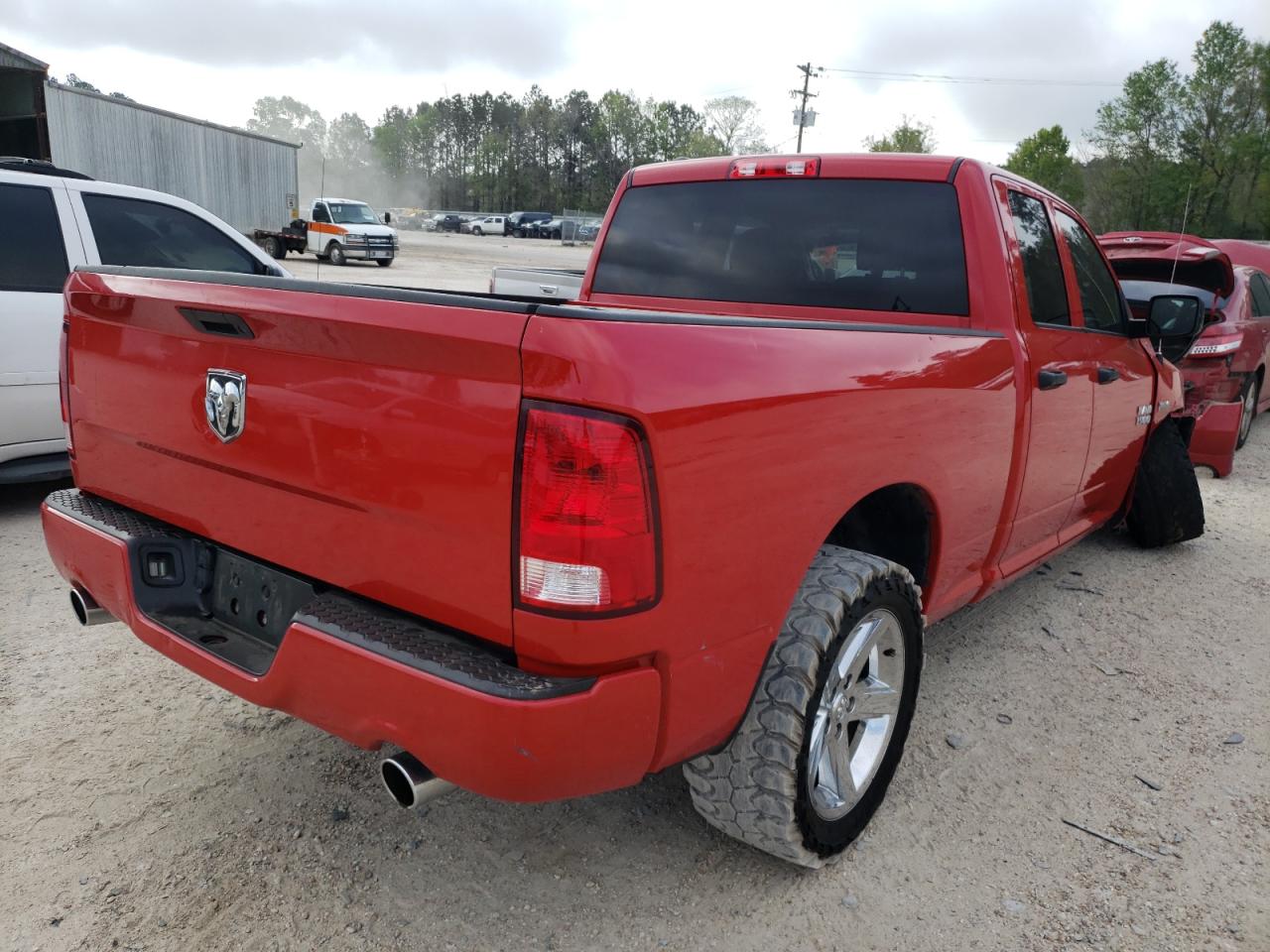 Photo 4 from auction – 2017 RAM 1500 ST with VIN 1C6RR6FTXHS866121