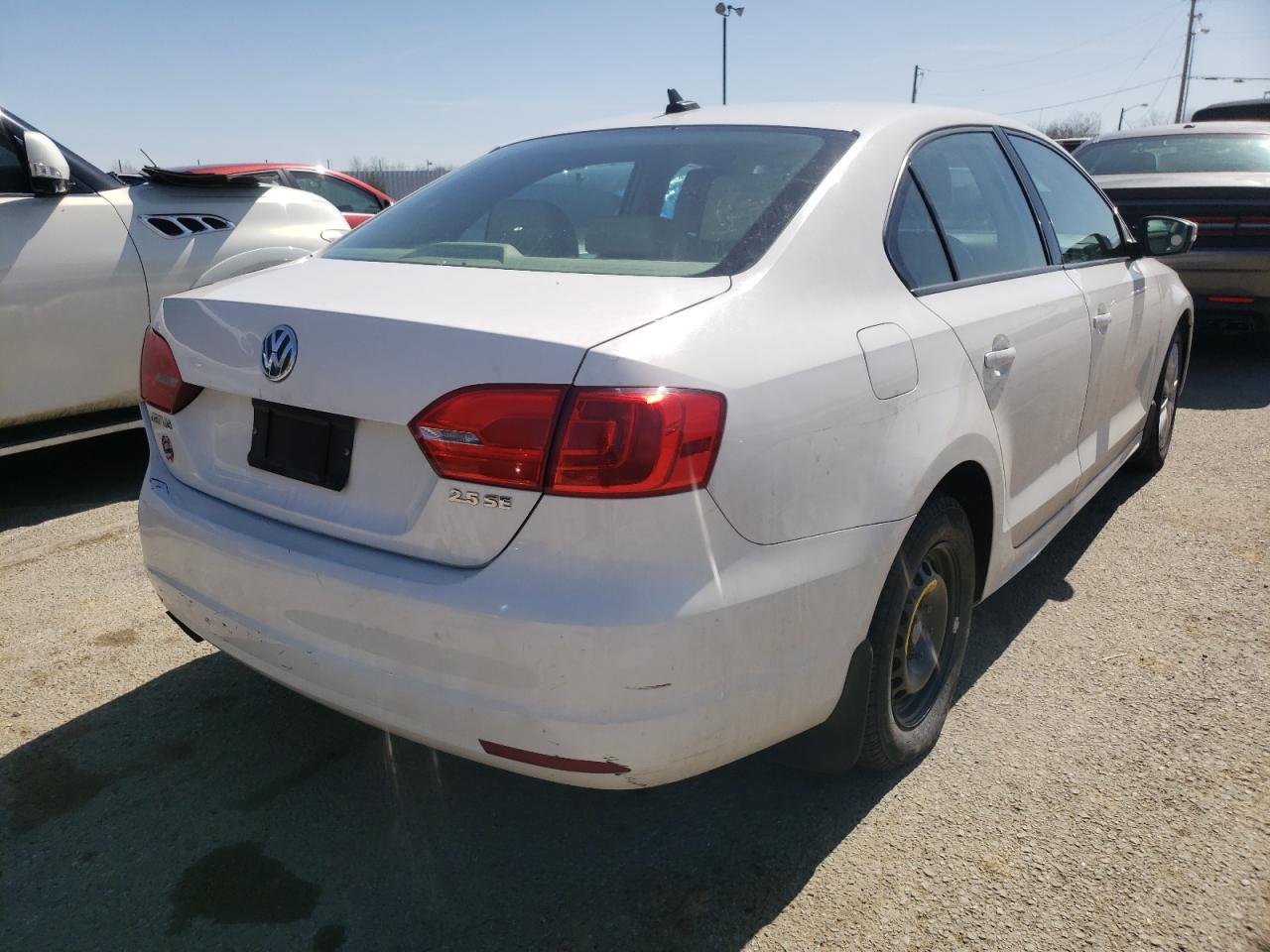 Photo 4 from auction – 2012 VOLKSWAGEN JETTA SE with VIN 3VWDP7AJ5CM357539