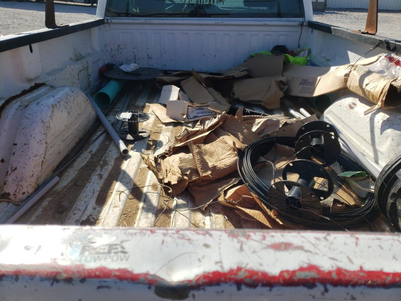 Photo 6 from auction – 2004 CHEVROLET SILVERADO with VIN 1GCHK24U74E126354