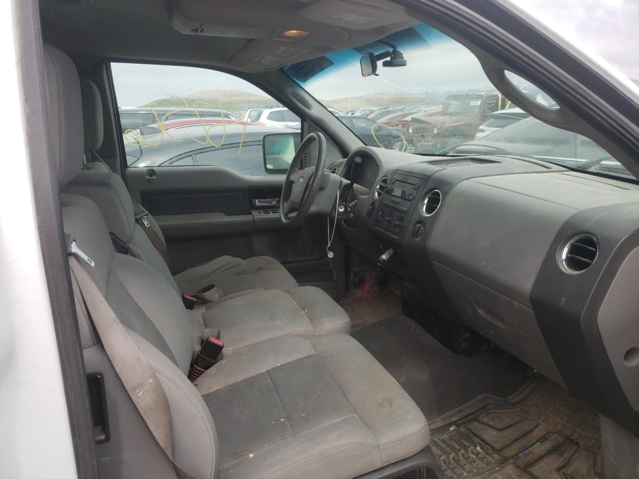 Photo 5 from auction – 2007 FORD F150 with VIN 1FTRX14W77FB54736