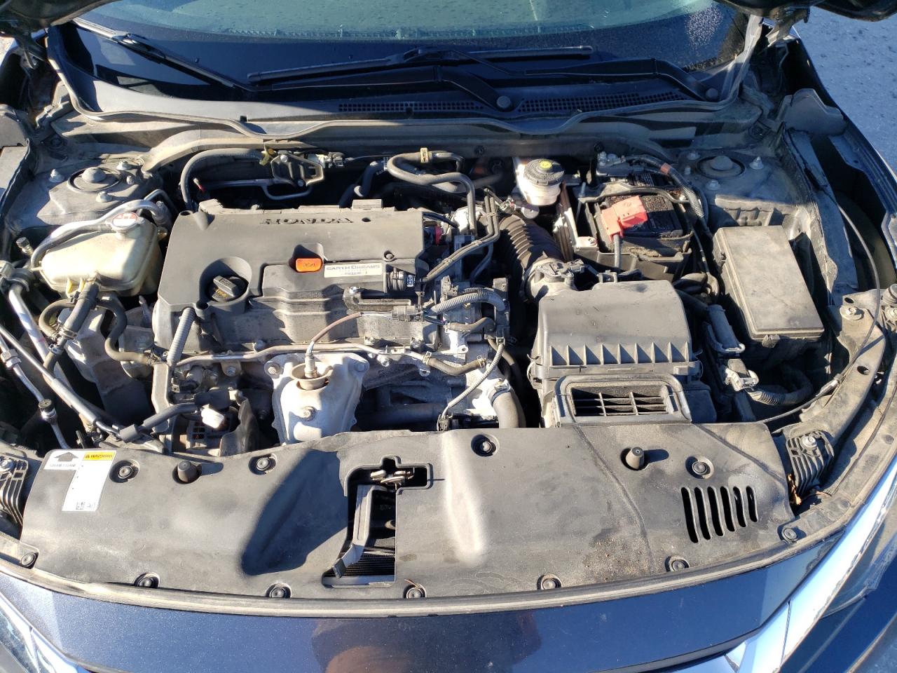 Photo 7 from auction – 2016 HONDA CIVIC LX with VIN 19XFC2F5XGE251061