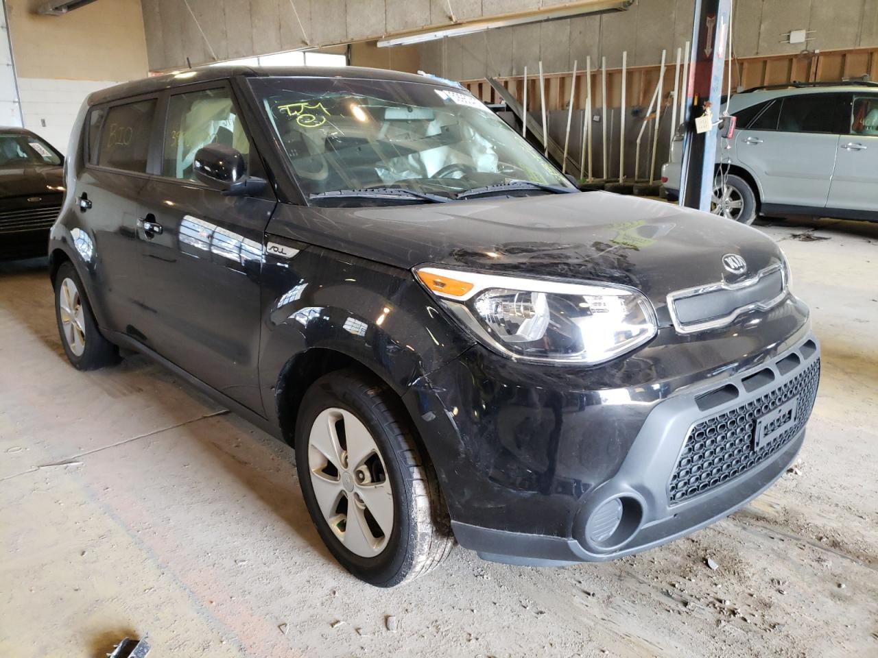 KIA SOUL 2016 with VIN KNDJN2A25G7339937 - Photo from auction