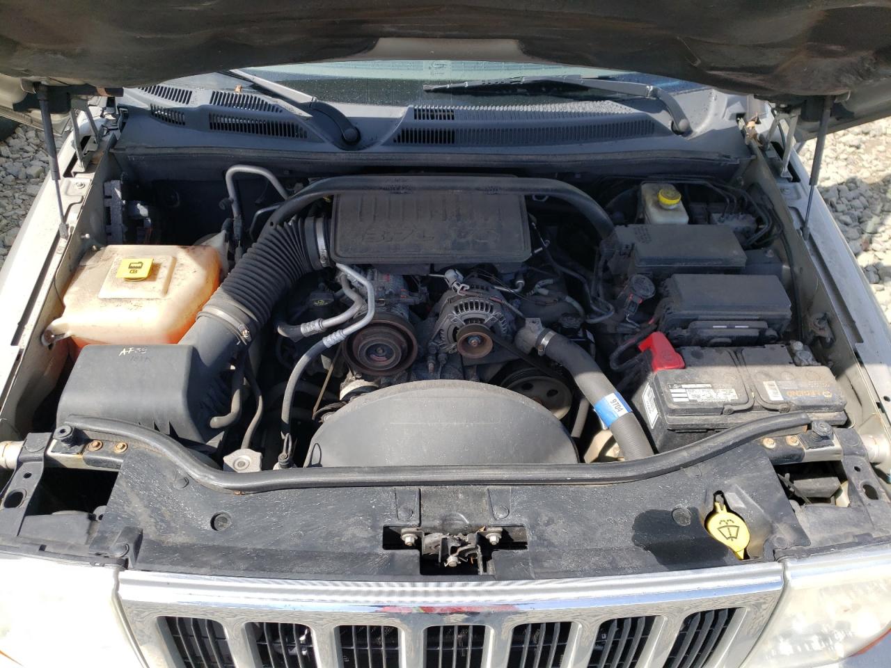 Photo 7 from auction – 2008 JEEP COMMANDER with VIN 1J8HG48K48C164687