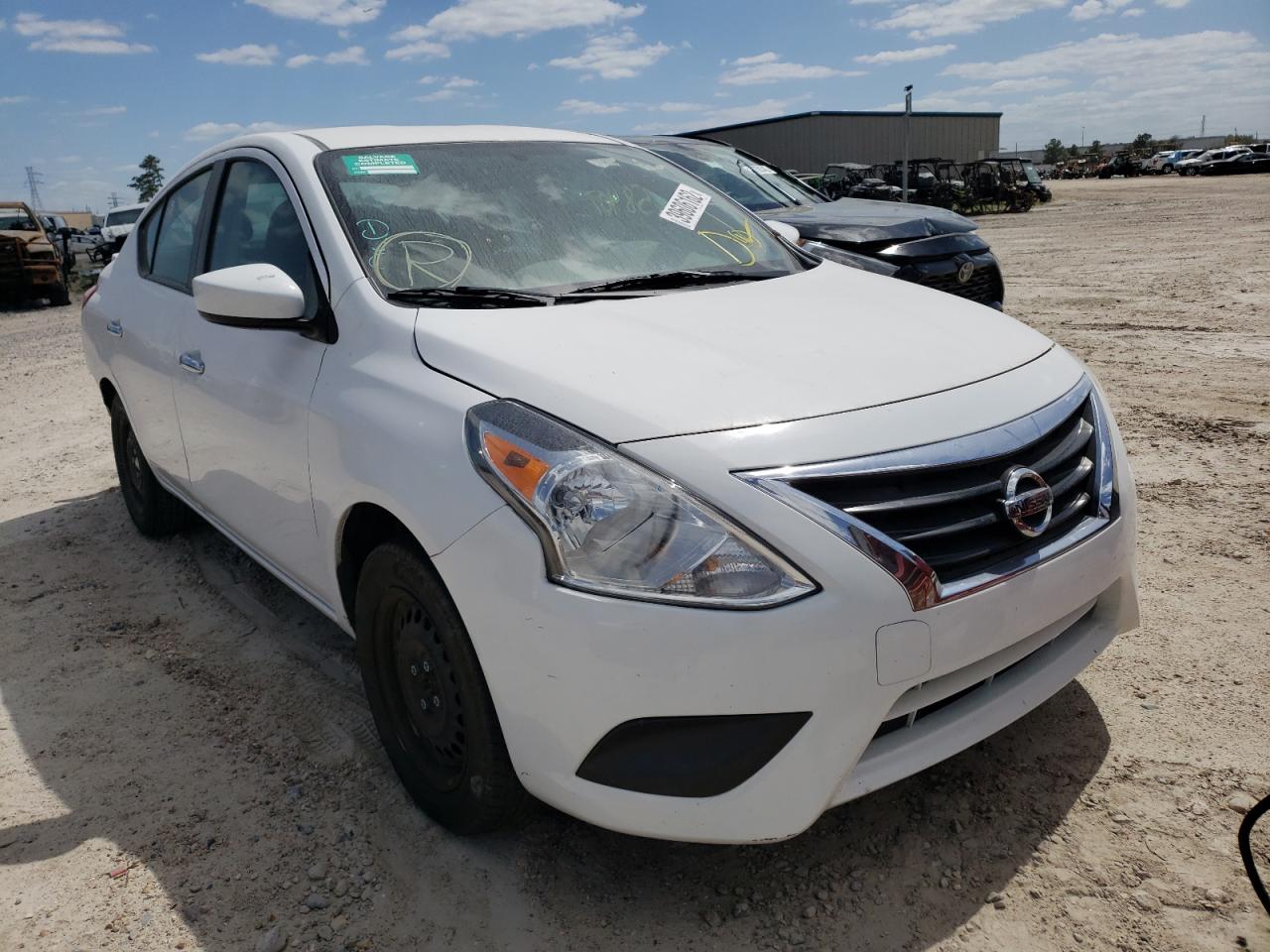 NISSAN VERSA S 2019 with VIN 3N1CN7AP9KL862158 - Photo from auction