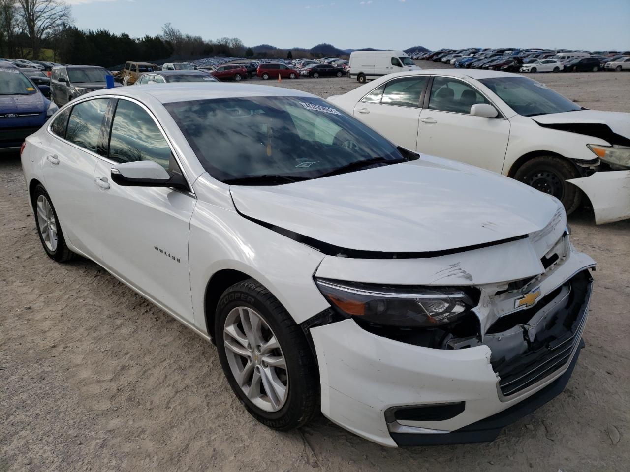 Photo 1 from auction – 2018 CHEVROLET MALIBU LT with VIN 1G1ZD5ST0JF159494