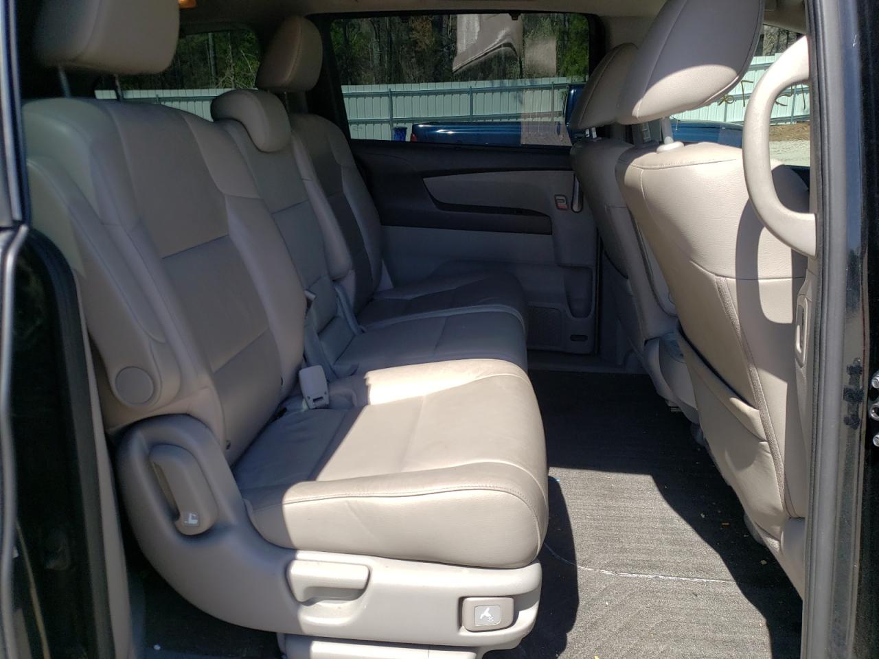 Photo 6 from auction – 2012 HONDA ODYSSEY EX with VIN 5FNRL5H69CB119935