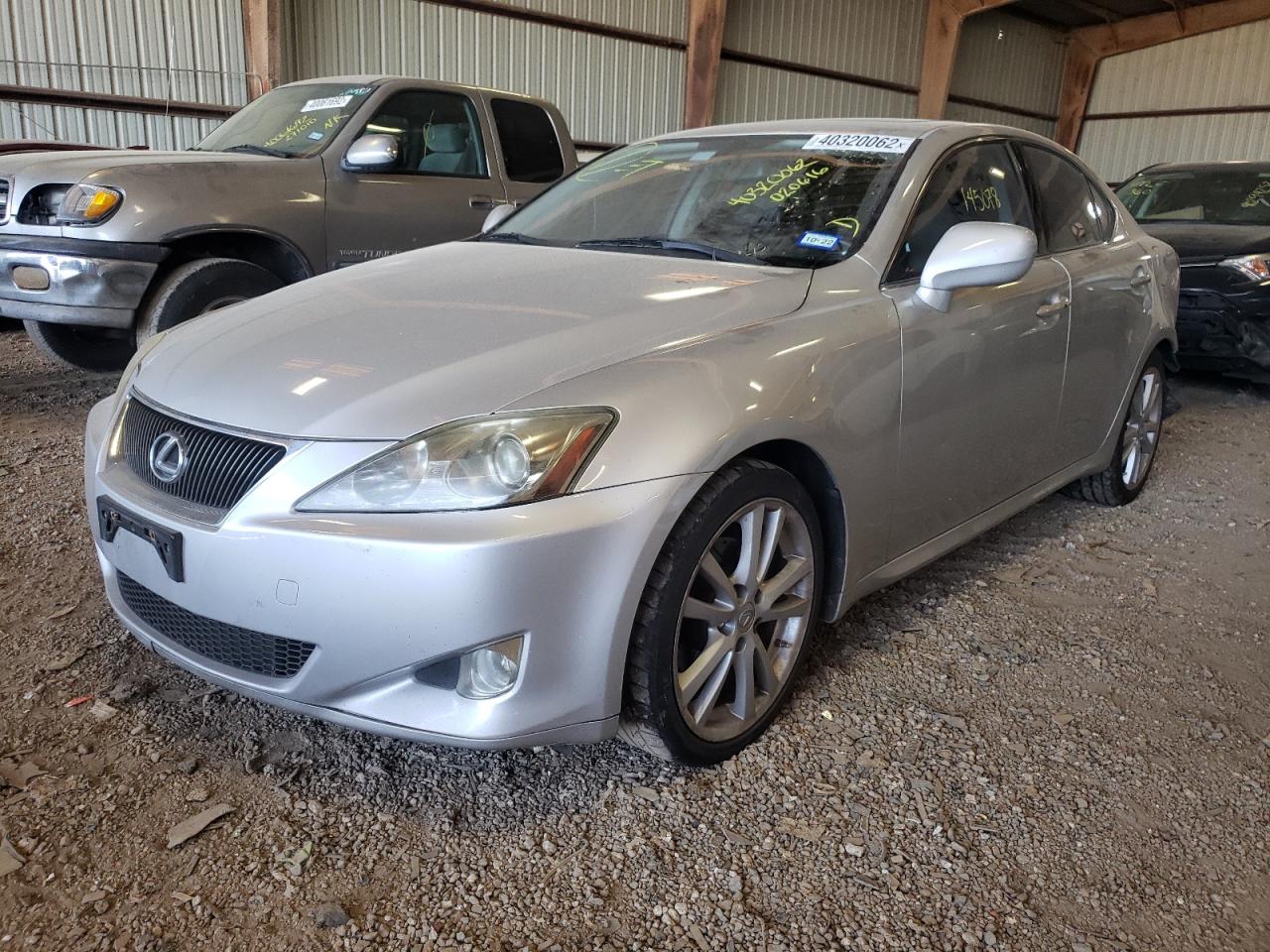 Photo 2 from auction – 2006 LEXUS IS 250 with VIN JTHBK262162020616