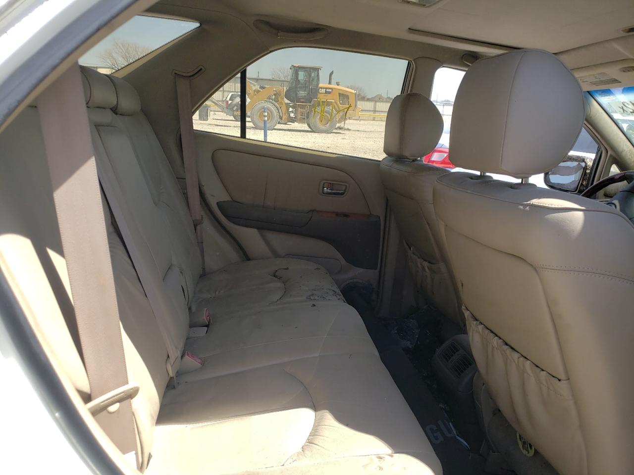 صورة رقم 6 من المزاد - 2001 LEXUS RX 300 مع VIN JTJGF10UX10110316