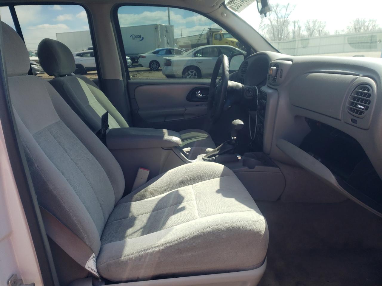 Photo 5 from auction – 2006 CHEVROLET TRAILBLAZE with VIN 1GNDT13S062288375