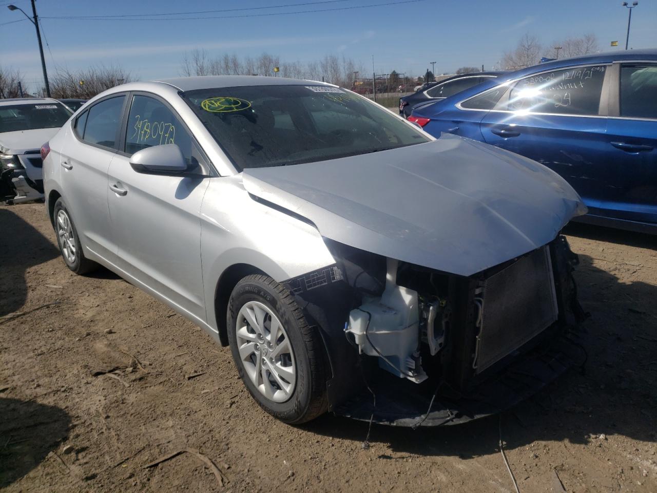 HYUNDAI ELANTRA SE 2019 with VIN 5NPD74LF3KH440482 - Photo from auction