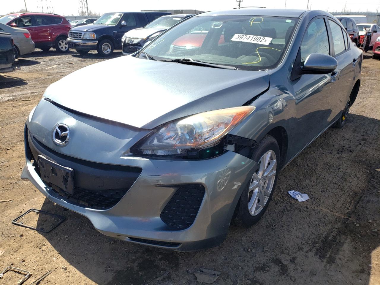 Photo 2 from auction – 2012 MAZDA 3 I with VIN JM1BL1V75C1680424
