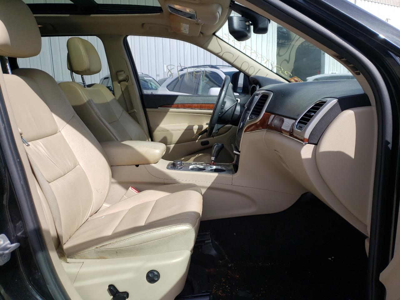 Photo 5 from auction – 2012 JEEP GRAND CHER with VIN 1C4RJFBTXCC239704